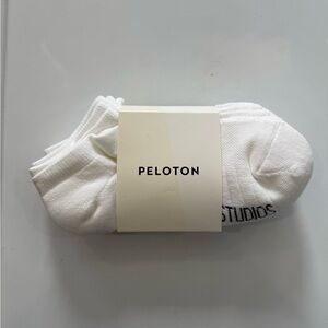 NWT Peloton 3 Pack White Athletic Socks